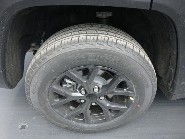 2026 Jeep Grand Cherokee GRAND CHEROKEE ALTITUDE 4X4