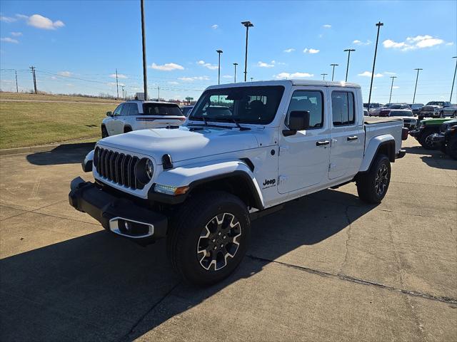 2026 Jeep Gladiator GLADIATOR SAHARA 4X4