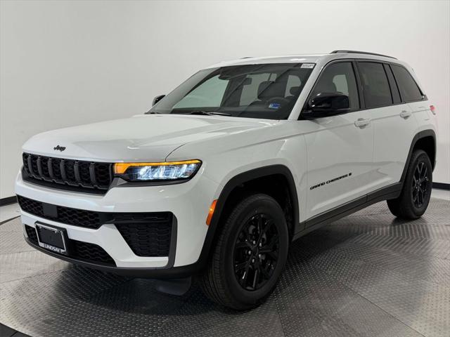 2026 Jeep Grand Cherokee GRAND CHEROKEE ALTITUDE 4X4