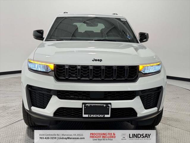 2026 Jeep Grand Cherokee GRAND CHEROKEE LAREDO ALTITUDE 4X4