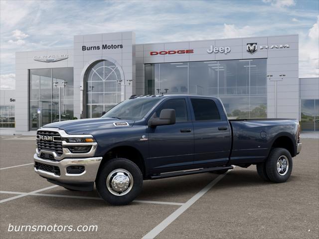 2026 RAM Ram 3500 RAM 3500 TRADESMAN CREW CAB 4X4 8 BOX