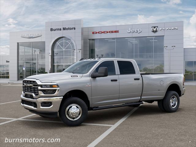 2026 RAM Ram 3500 RAM 3500 TRADESMAN CREW CAB 4X4 8 BOX