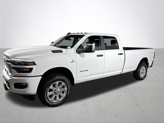 2026 RAM Ram 3500 RAM 3500 BIG HORN CREW CAB 4X4 8 BOX
