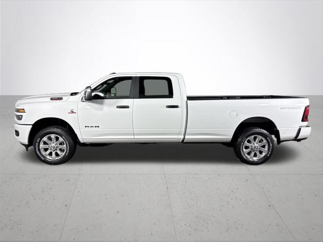 2026 Ram 3500 Big Horn Crew Cab 4x4 8' Box