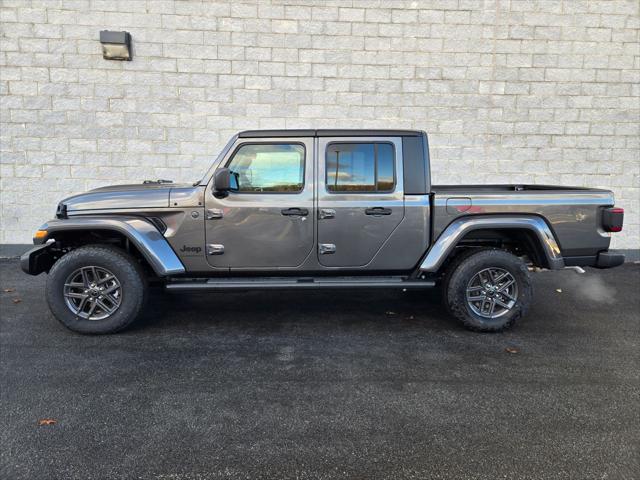 2026 Jeep Gladiator GLADIATOR SPORT S 4X4