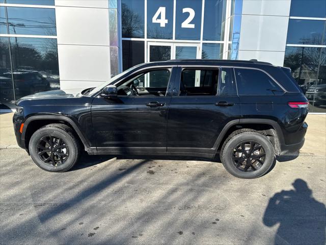 2026 Jeep Grand Cherokee GRAND CHEROKEE LAREDO ALTITUDE 4X4