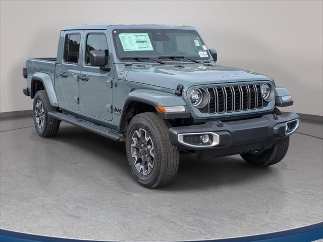 2026 Jeep Gladiator GLADIATOR SAHARA 4X4