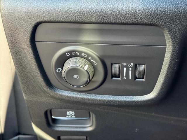 2025 Jeep Grand Cherokee L Overland 4x4