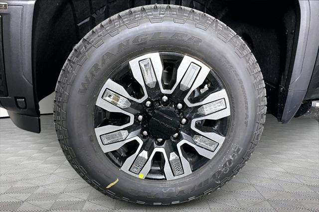 2026 GMC Sierra 3500HD Crew Cab, Long Bed, Denali, 4WD