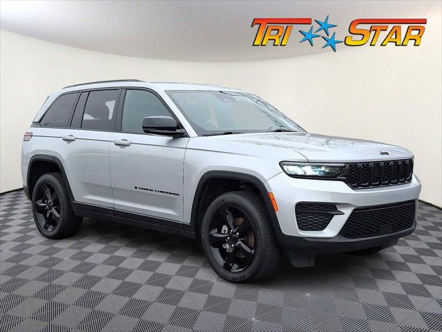 2024 Jeep Grand Cherokee Altitude 4x4 2024 Jeep Grand Cherokee Altitude 4x4