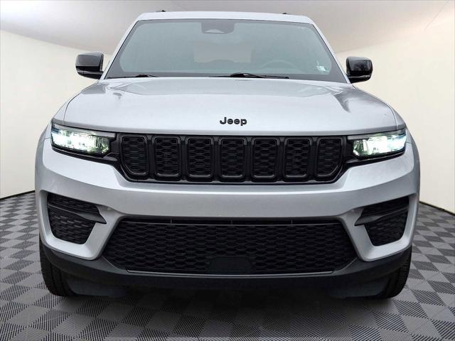 2024 Jeep Grand Cherokee Altitude 4x4 2024 Jeep Grand Cherokee Altitude 4x4