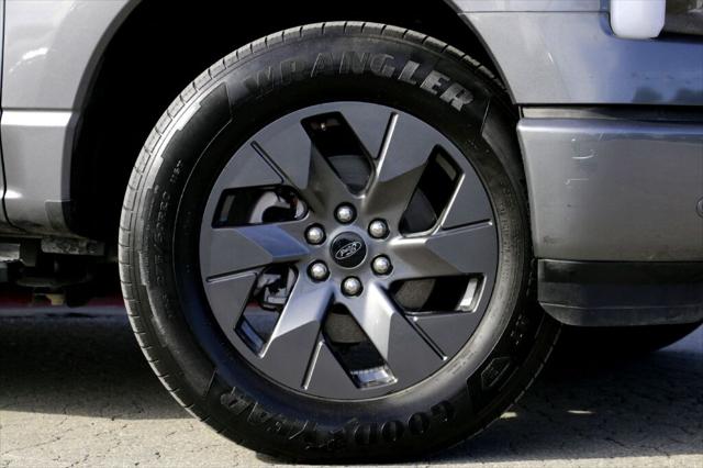 2023 Ford F-150 Lightning LARIAT 2023 Ford F-150 Lightning LARIAT