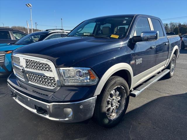 2017 RAM 1500 Laramie Crew Cab 4x4 57 Box 2017 RAM 1500 Laramie Crew Cab 4x4 57 Box