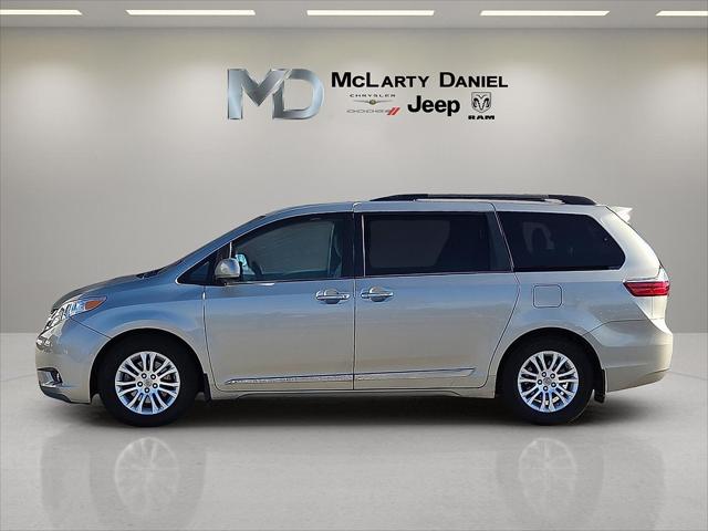 2015 Toyota Sienna XLE Premium 8 Passenger