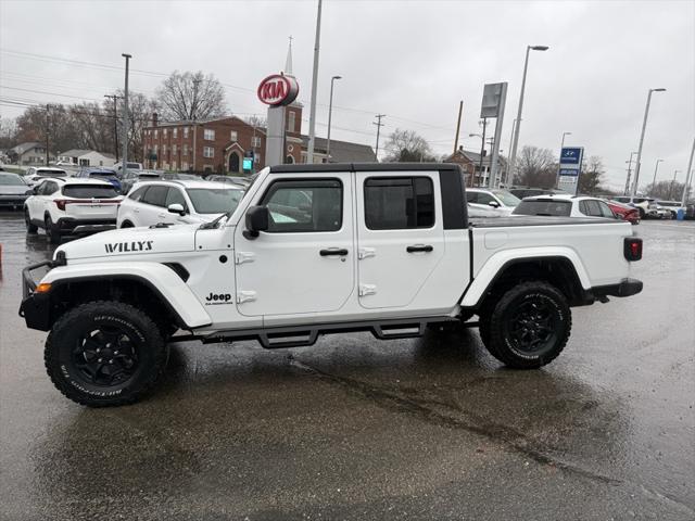 2021 Jeep Gladiator Willys 4x4 2021 Jeep Gladiator Willys 4x4