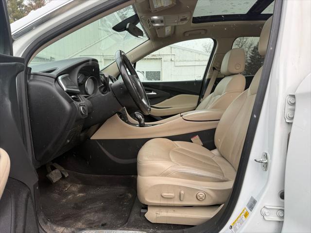 2017 Buick Envision Essence 2017 Buick Envision Essence