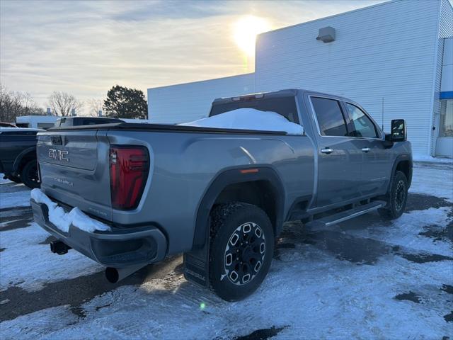 2024 GMC Sierra 3500HD 4WD Crew Cab Standard Bed Denali