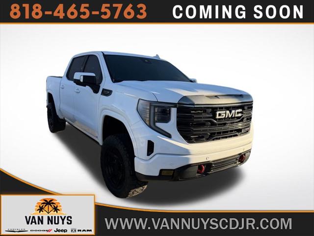 2023 GMC Sierra 1500 4WD Crew Cab Short Box AT4 2023 GMC Sierra 1500 4WD Crew Cab Short Box AT4