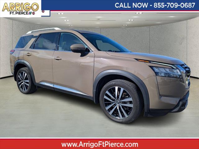 2023 Nissan Pathfinder Platinum 4WD 2023 Nissan Pathfinder Platinum 4WD