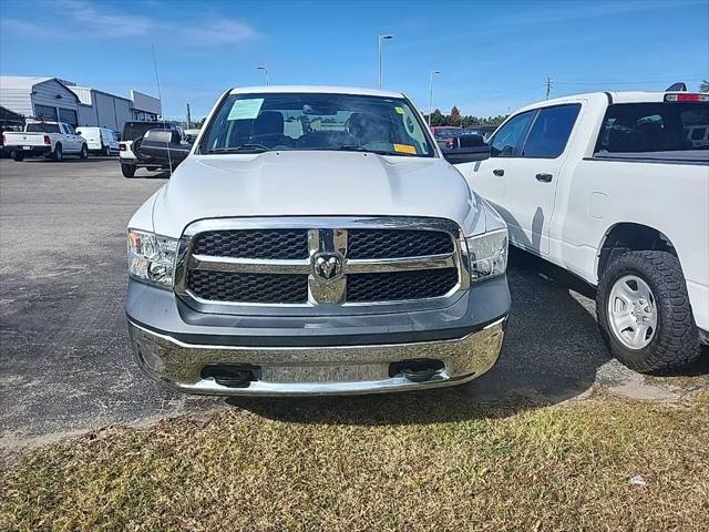 2018 RAM 1500 Tradesman Crew Cab 4x4 64 Box