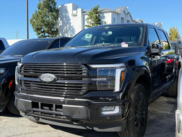 2025 Ford F-150 Platinum 2025 Ford F-150 Platinum