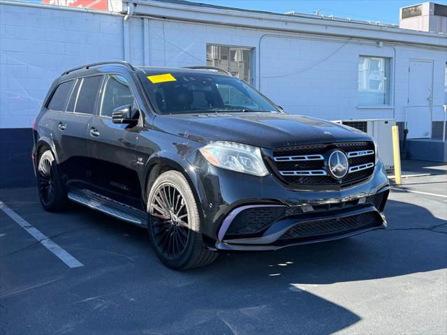 2017 Mercedes-Benz AMG GLS 63 4MATIC 2017 Mercedes-Benz AMG GLS 63 4MATIC