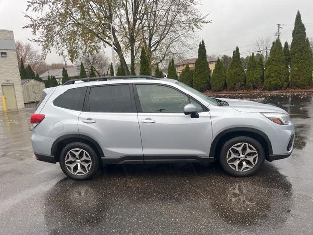 2020 Subaru Forester Premium 2020 Subaru Forester Premium