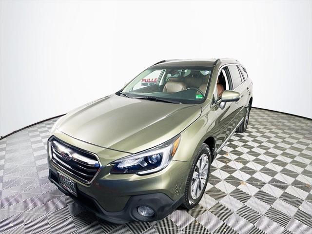 2018 Subaru Outback 3.6R Touring 2018 Subaru Outback 3.6R Touring