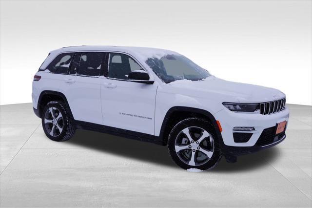 2023 Jeep Grand Cherokee Limited 4x4 2023 Jeep Grand Cherokee Limited 4x4