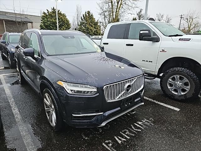 2017 Volvo XC90 Hybrid T8 Inscription