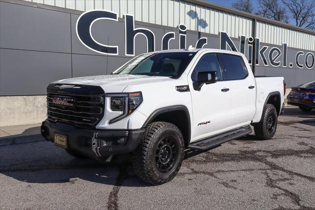 2023 GMC Sierra 1500 4WD Crew Cab Short Box AT4X