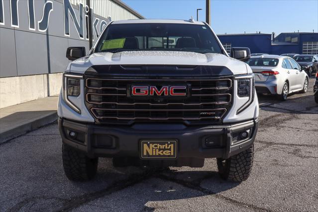 2023 GMC Sierra 1500 4WD Crew Cab Short Box AT4X