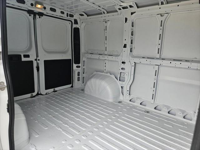 2025 Ram ProMaster Cargo Van Tradesman Low Roof 118" WB w/Pass Seat