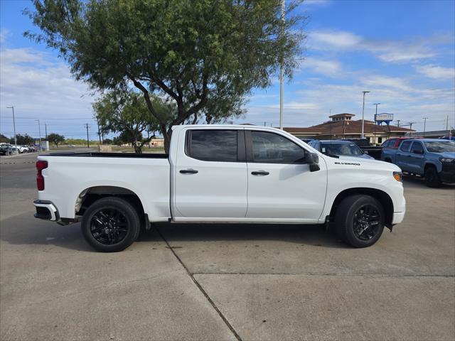 2023 Chevrolet Silverado 1500 2WD Crew Cab Short Bed Custom 2023 Chevrolet Silverado 1500 2WD Crew Cab Short Bed Custom
