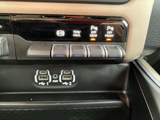 2022 RAM 2500 Laramie Crew Cab 4x4 64 Box 2022 RAM 2500 Laramie Crew Cab 4x4 64 Box