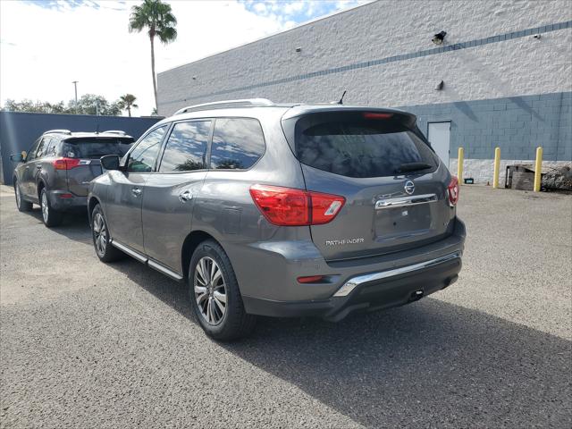 2018 Nissan Pathfinder SV 2018 Nissan Pathfinder SV