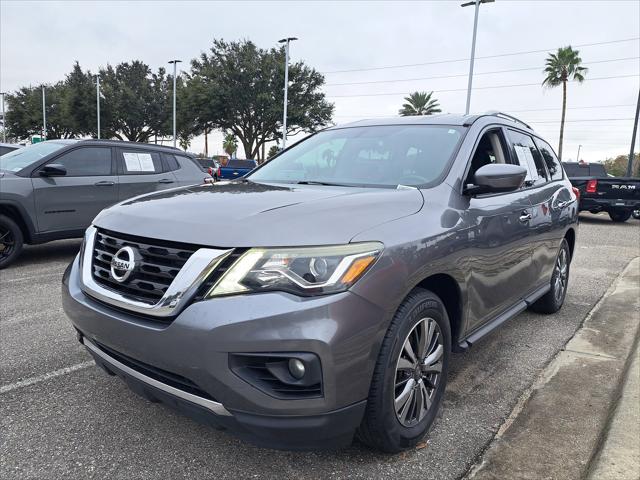 2018 Nissan Pathfinder SV 2018 Nissan Pathfinder SV