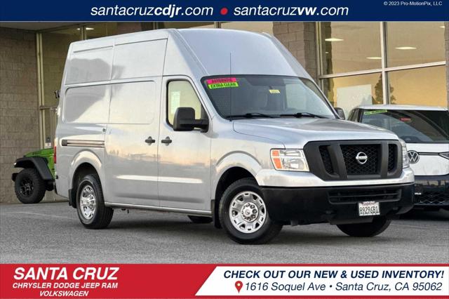 2014 Nissan NV Cargo NV2500 HD SV V6