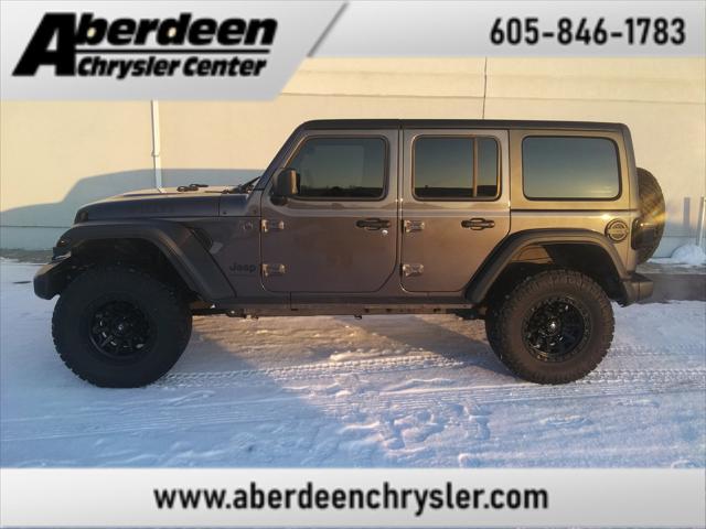 2025 Jeep Wrangler 4-Door Willys 4x4