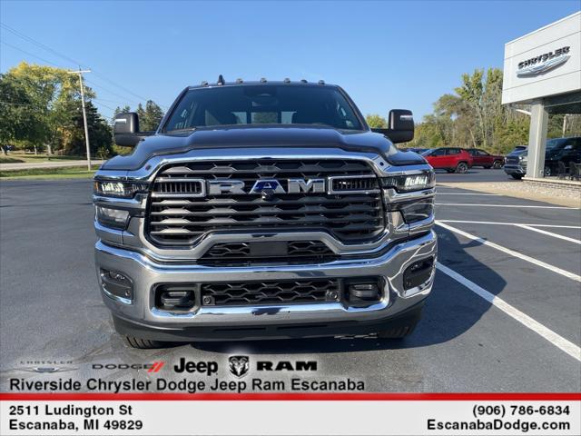 2026 RAM Ram 2500 RAM 2500 TRADESMAN CREW CAB 4X4 64 BOX 2026 RAM Ram 2500 RAM 2500 TRADESMAN CREW CAB 4X4 64 BOX