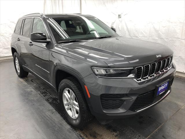2024 Jeep Grand Cherokee Laredo 4x4