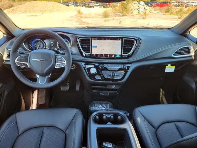 2026 Chrysler Pacifica PACIFICA SELECT AWD 2026 Chrysler Pacifica PACIFICA SELECT AWD