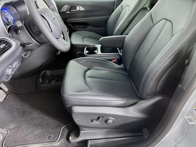 2026 Chrysler Pacifica PACIFICA SELECT AWD 2026 Chrysler Pacifica PACIFICA SELECT AWD