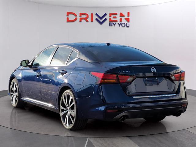 2022 Nissan Altima SR FWD 2022 Nissan Altima SR FWD