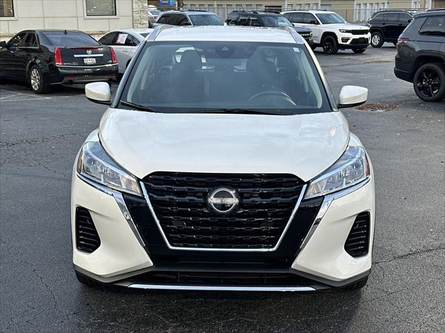 2024 Nissan Kicks SV Xtronic CVT