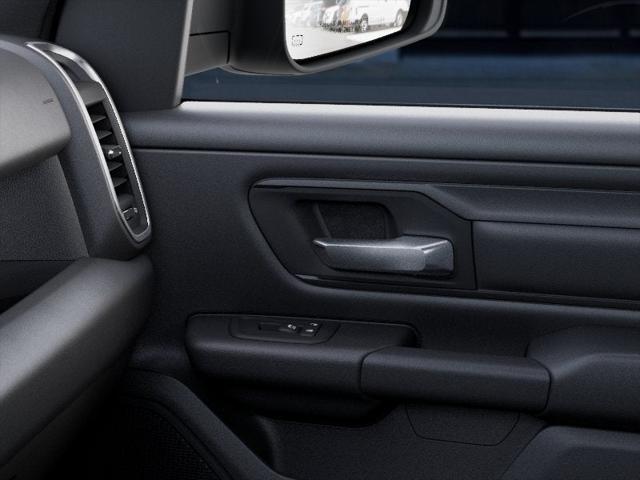 2026 Ram 1500 Express Crew Cab 4x4 57 Box
