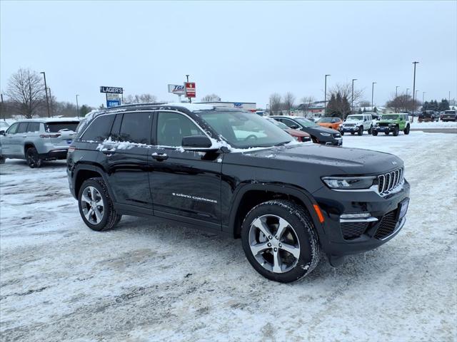 2025 Jeep Grand Cherokee GRAND CHEROKEE LIMITED 4X4 2025 Jeep Grand Cherokee GRAND CHEROKEE LIMITED 4X4