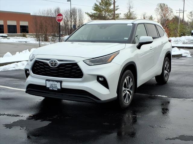 2022 Toyota Highlander XLE 2022 Toyota Highlander XLE
