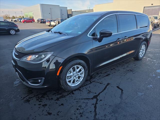 2020 Chrysler Pacifica Touring 2020 Chrysler Pacifica Touring