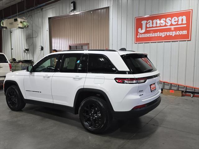 2024 Jeep Grand Cherokee Altitude 4x4